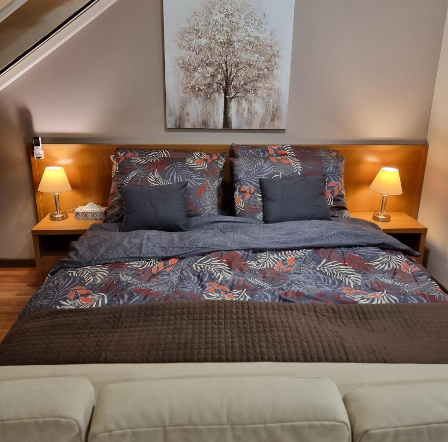 Relax Wellness Manzard Hajduszoboszlo Appartement Buitenkant foto
